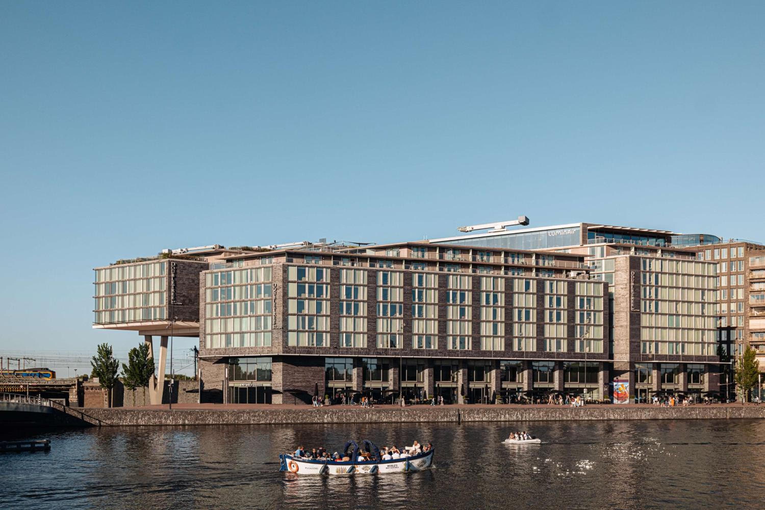 doubletree by hilton centraal station