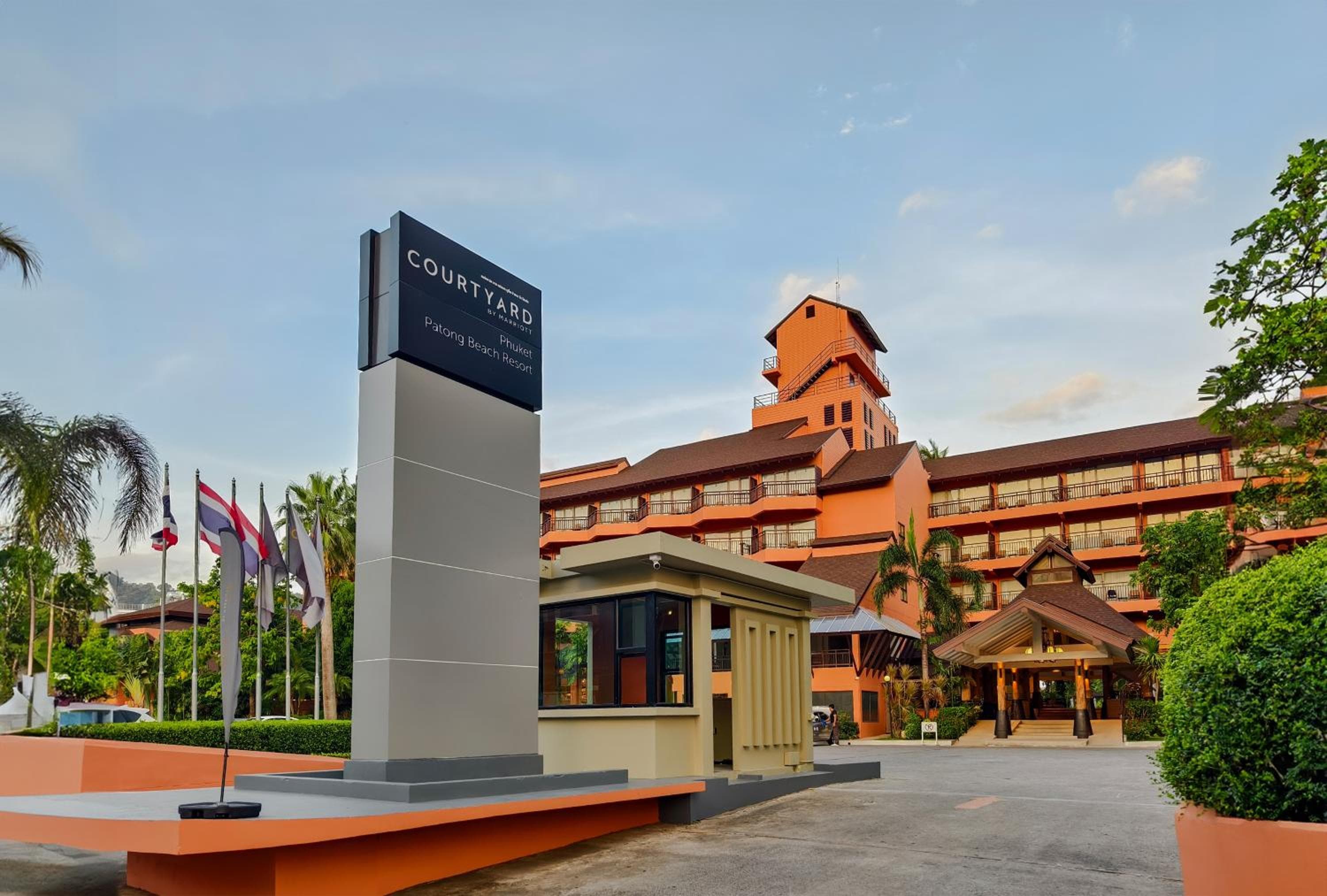 courtyard by marriott patong beach resort