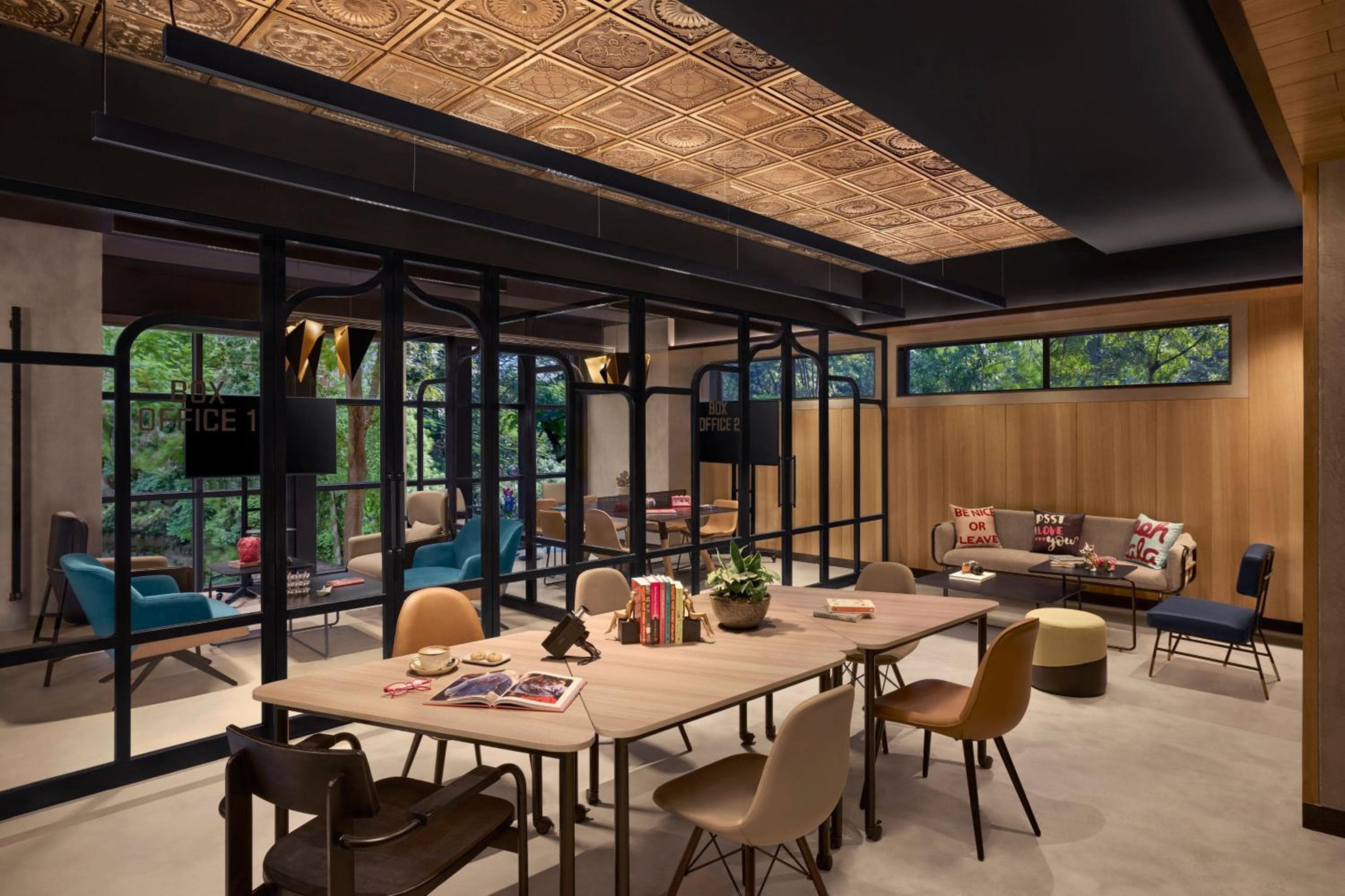 moxy andheri west