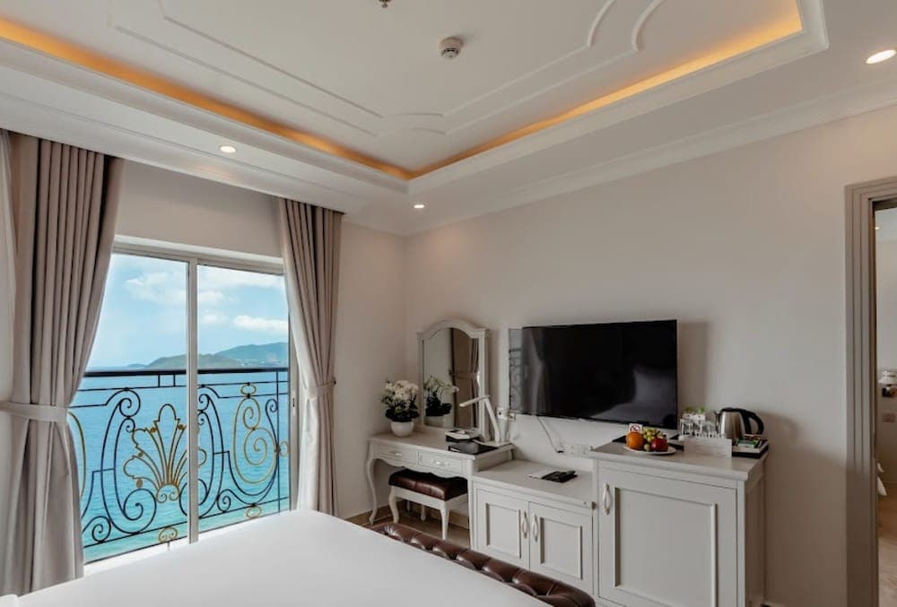 mercure nha trang beach