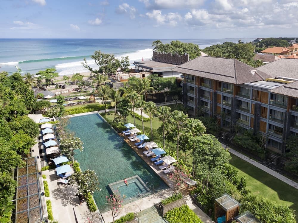 Indigo Seminyak Beach Hotel