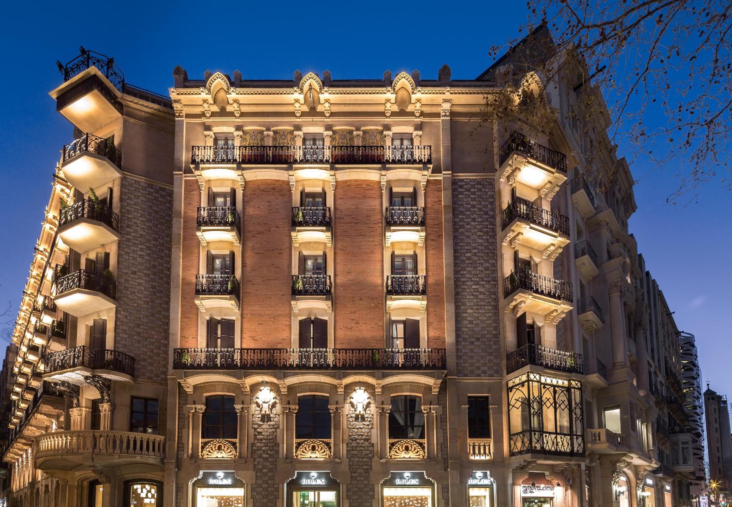 monument hotel