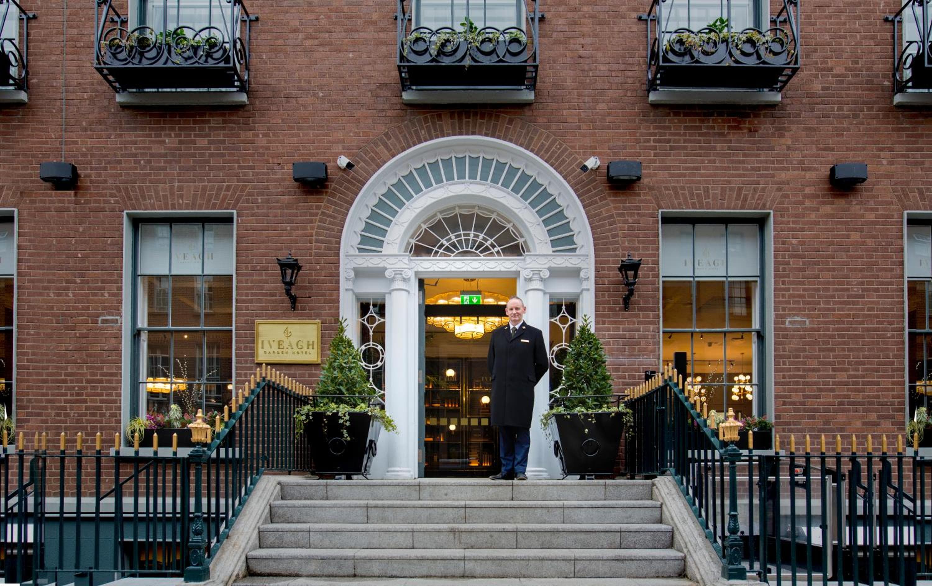 iveagh garden hotel