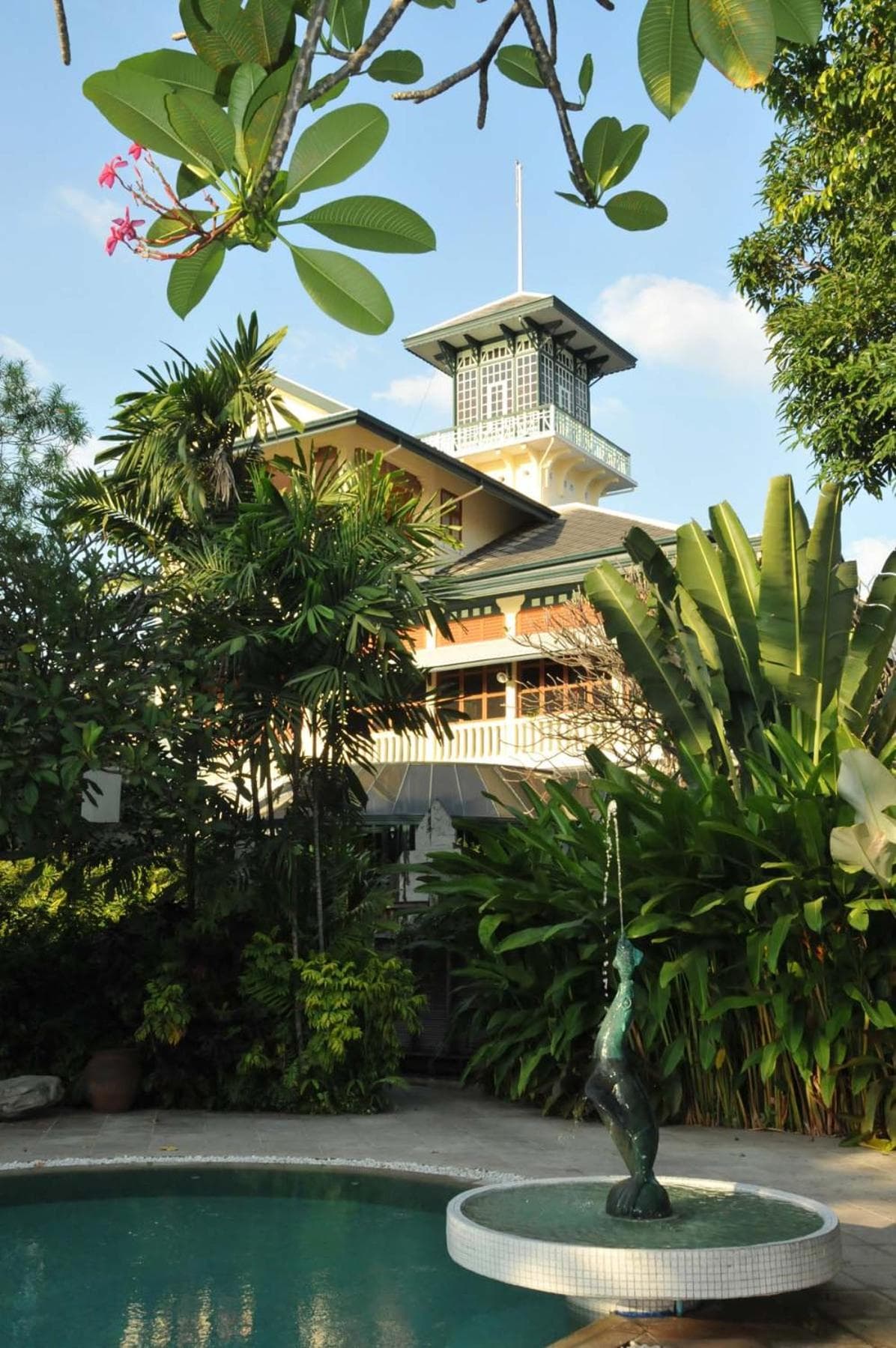 chakrabongse villas