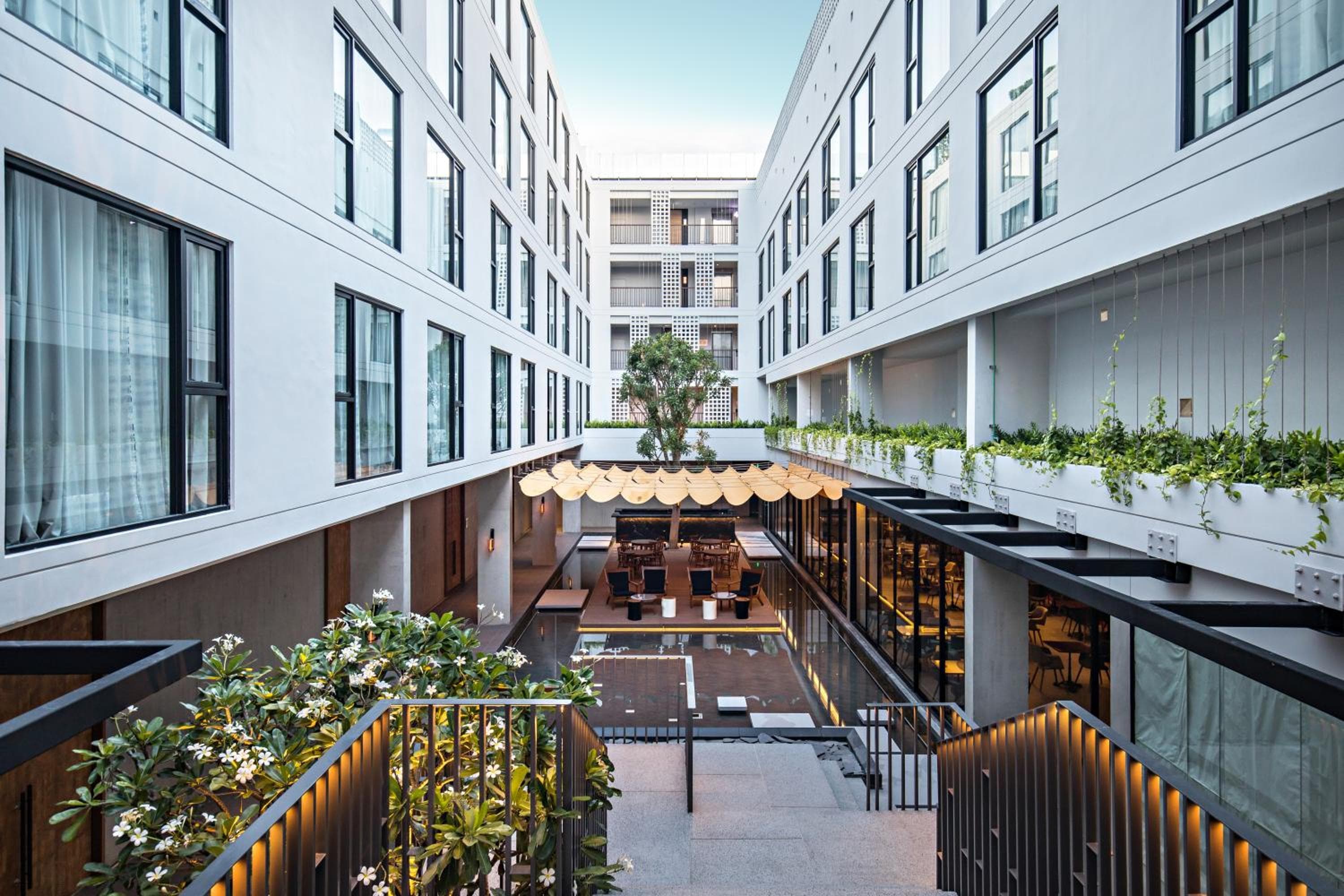 novotel nimman journeyhub