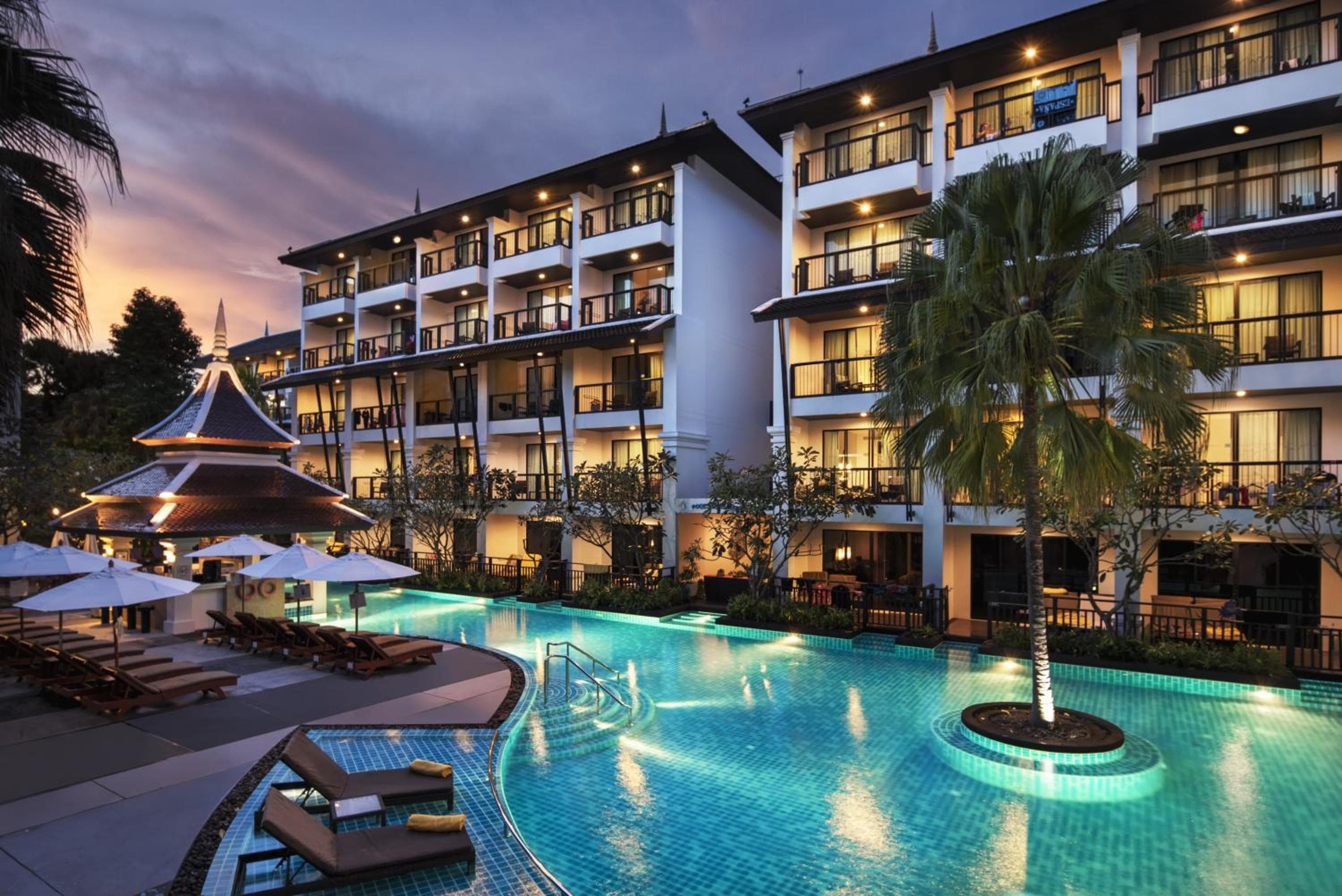 centara anda dhevi resort