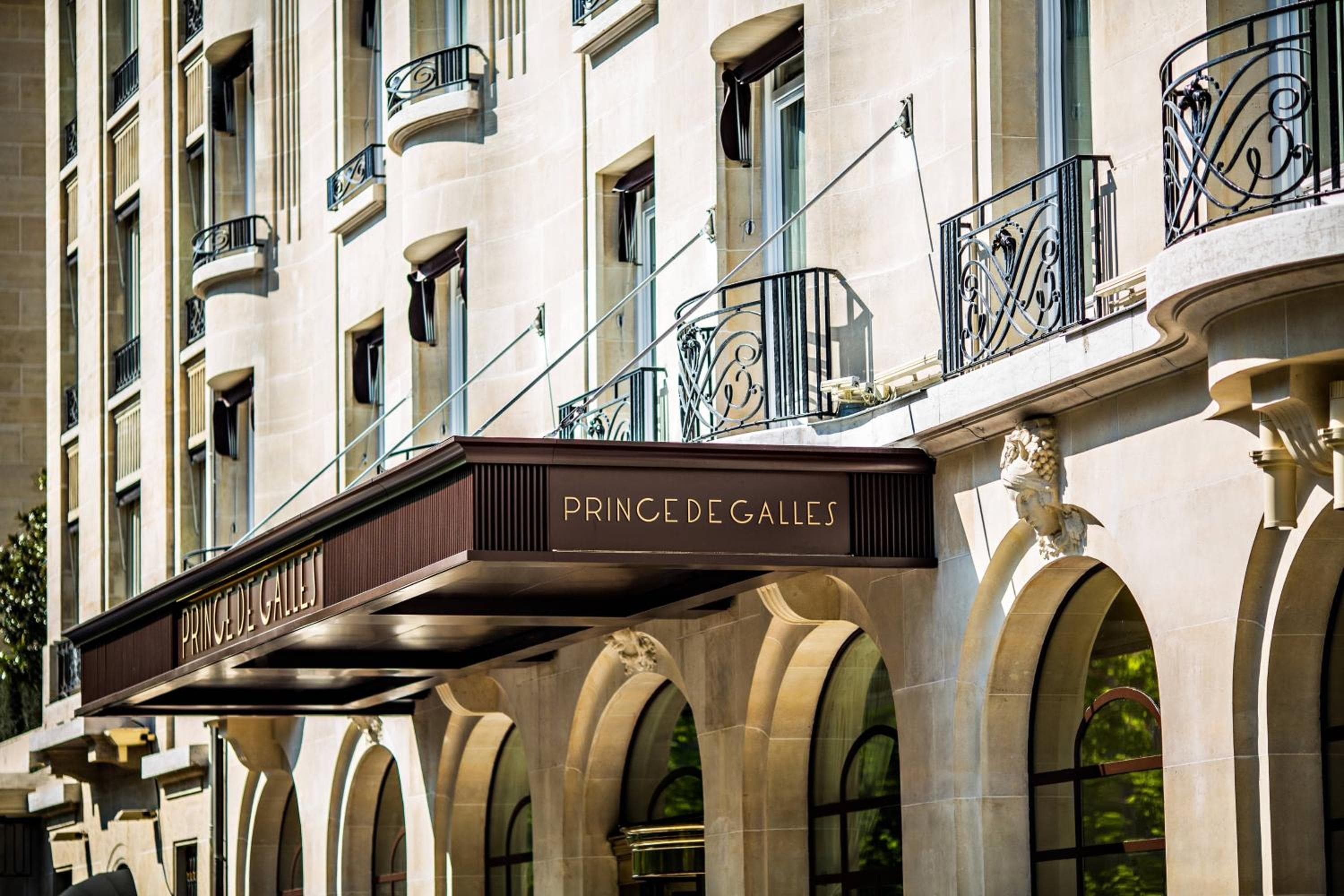 prince de galles, a luxury collection hotel