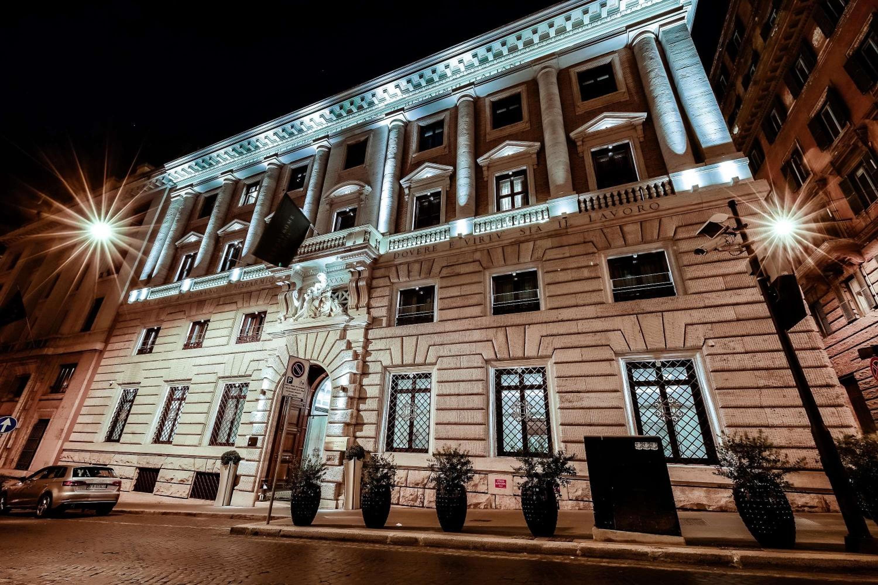 aleph hotel, curio collection