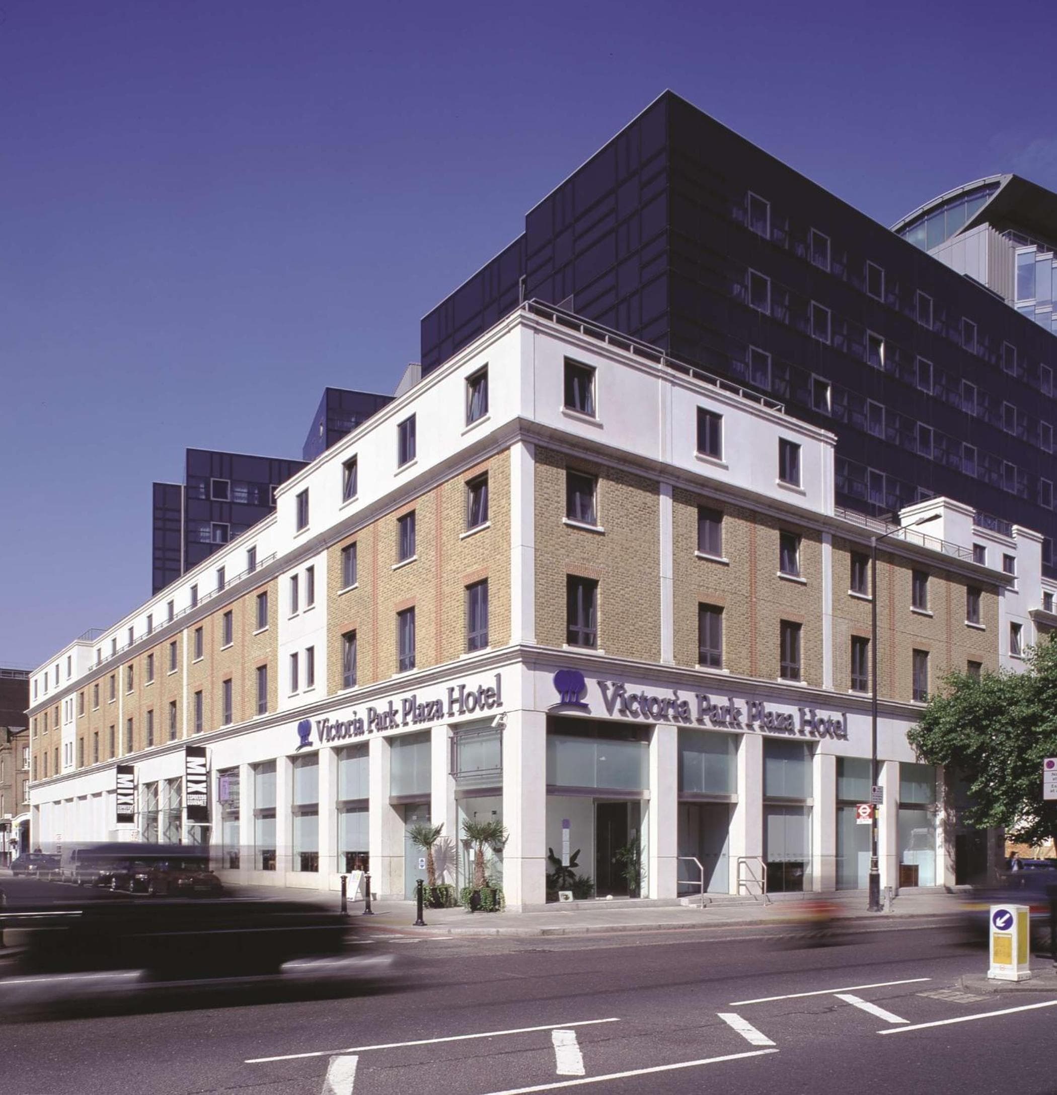 park plaza victoria london