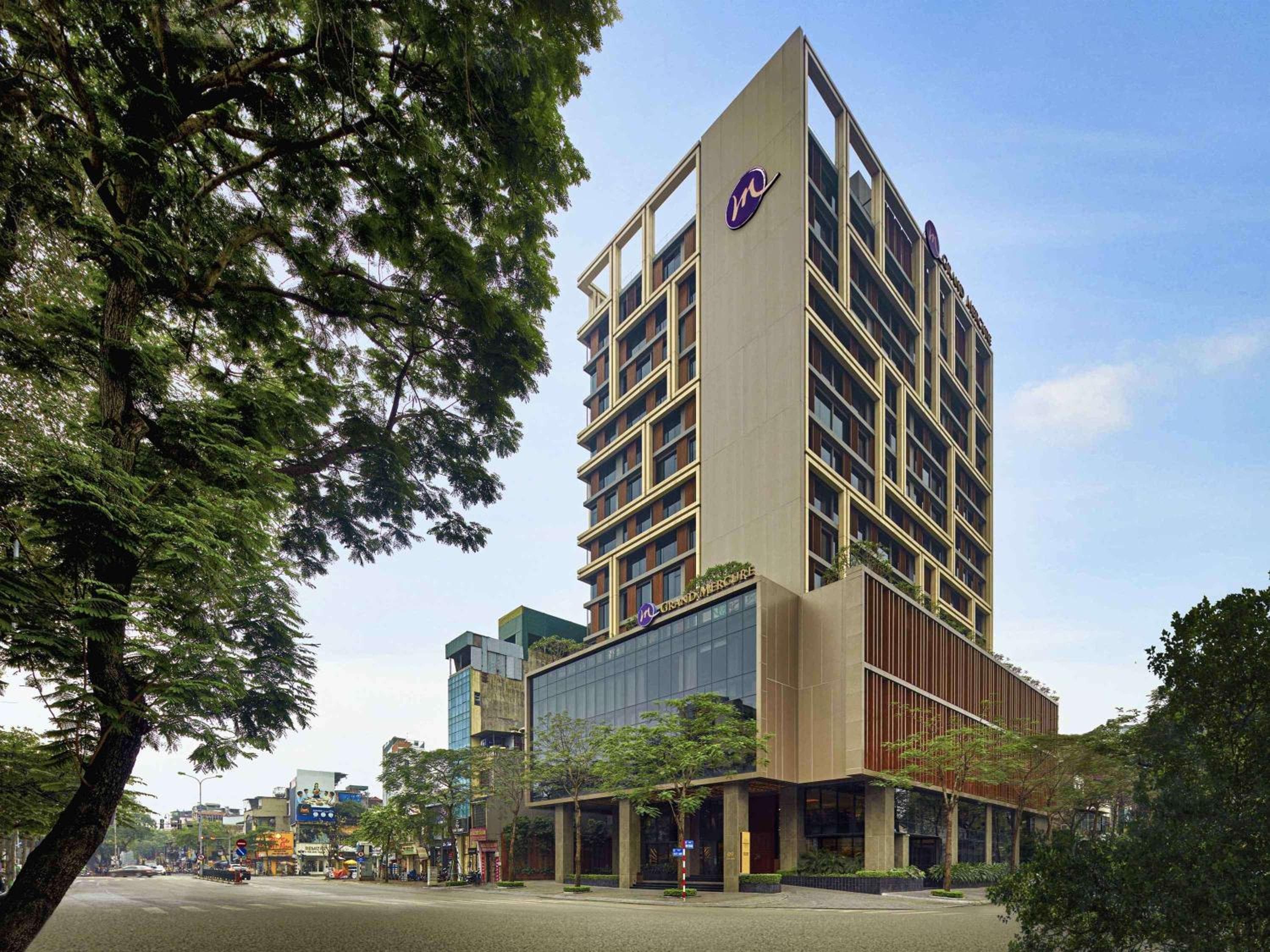 grand mercure hanoi
