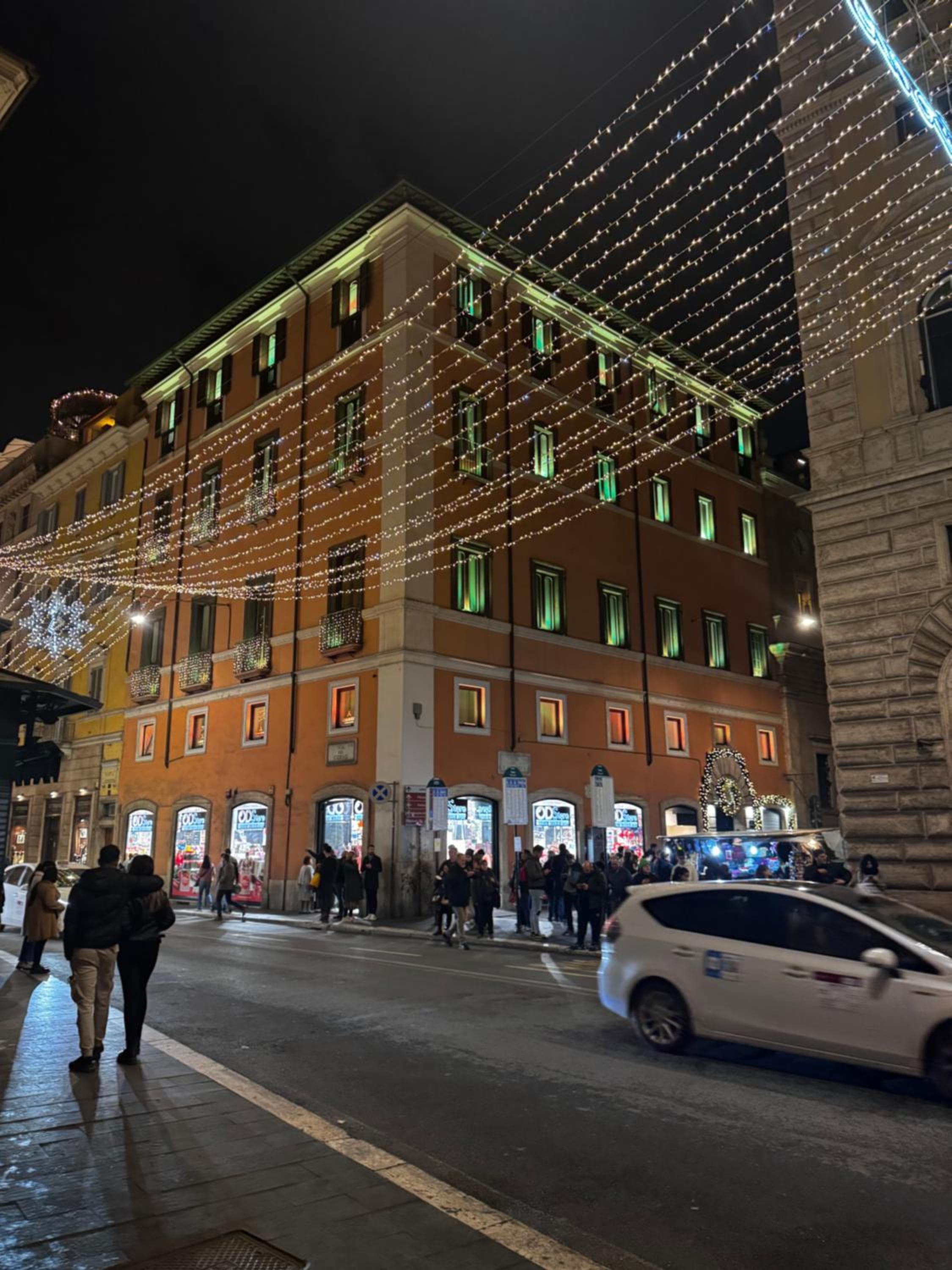 hotel caravita