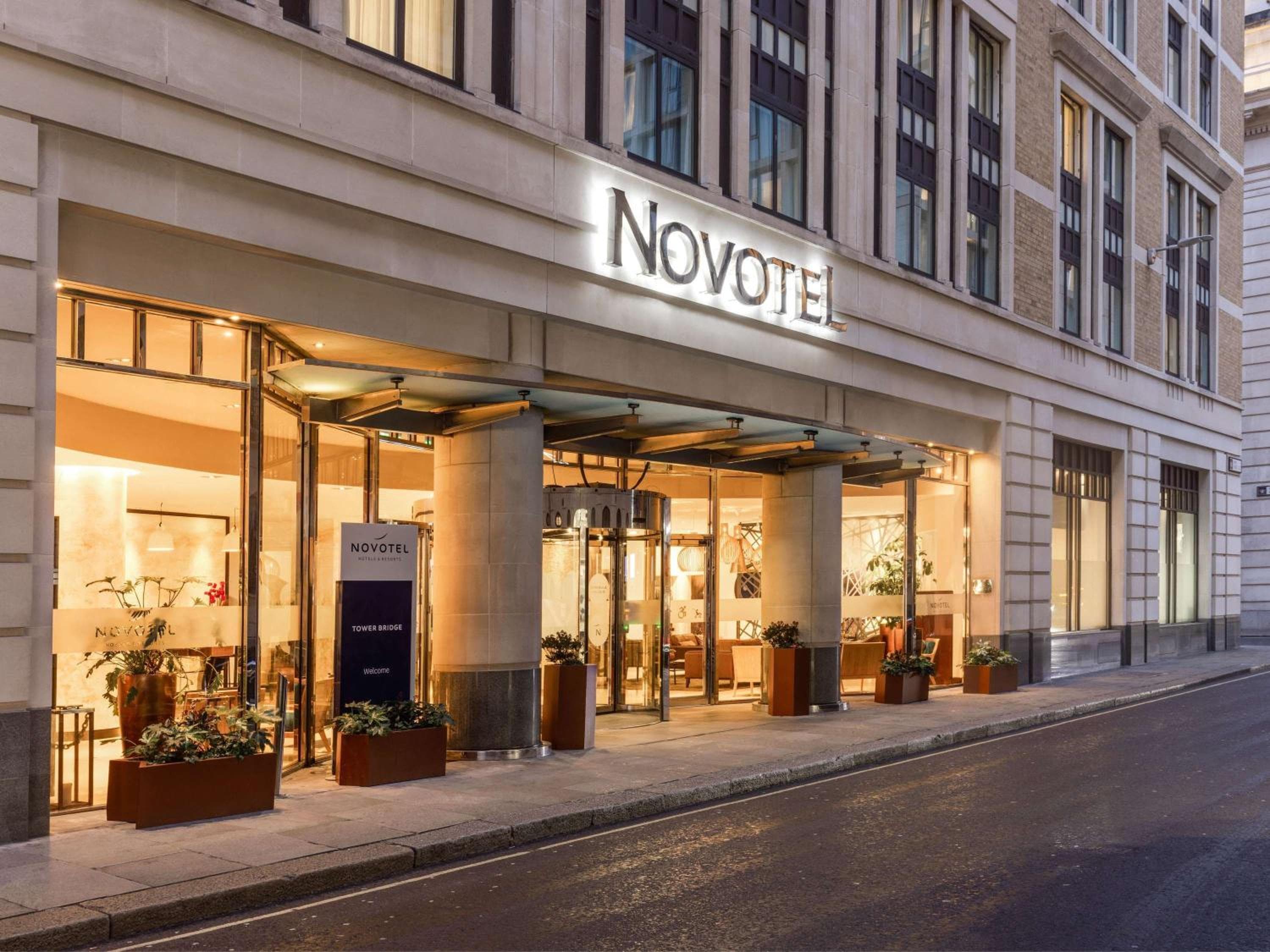 novotel tower bridge