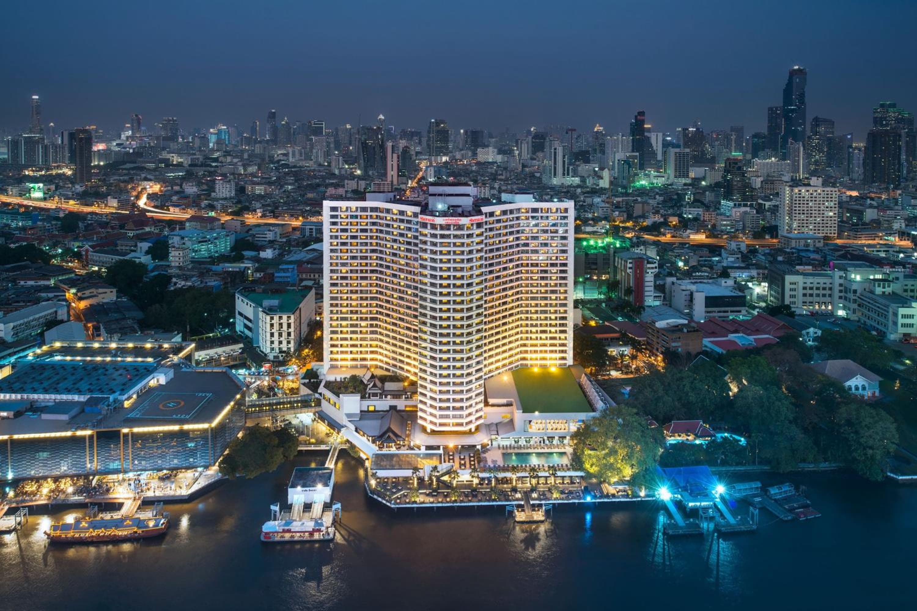 royal orchid sheraton riverside hotel