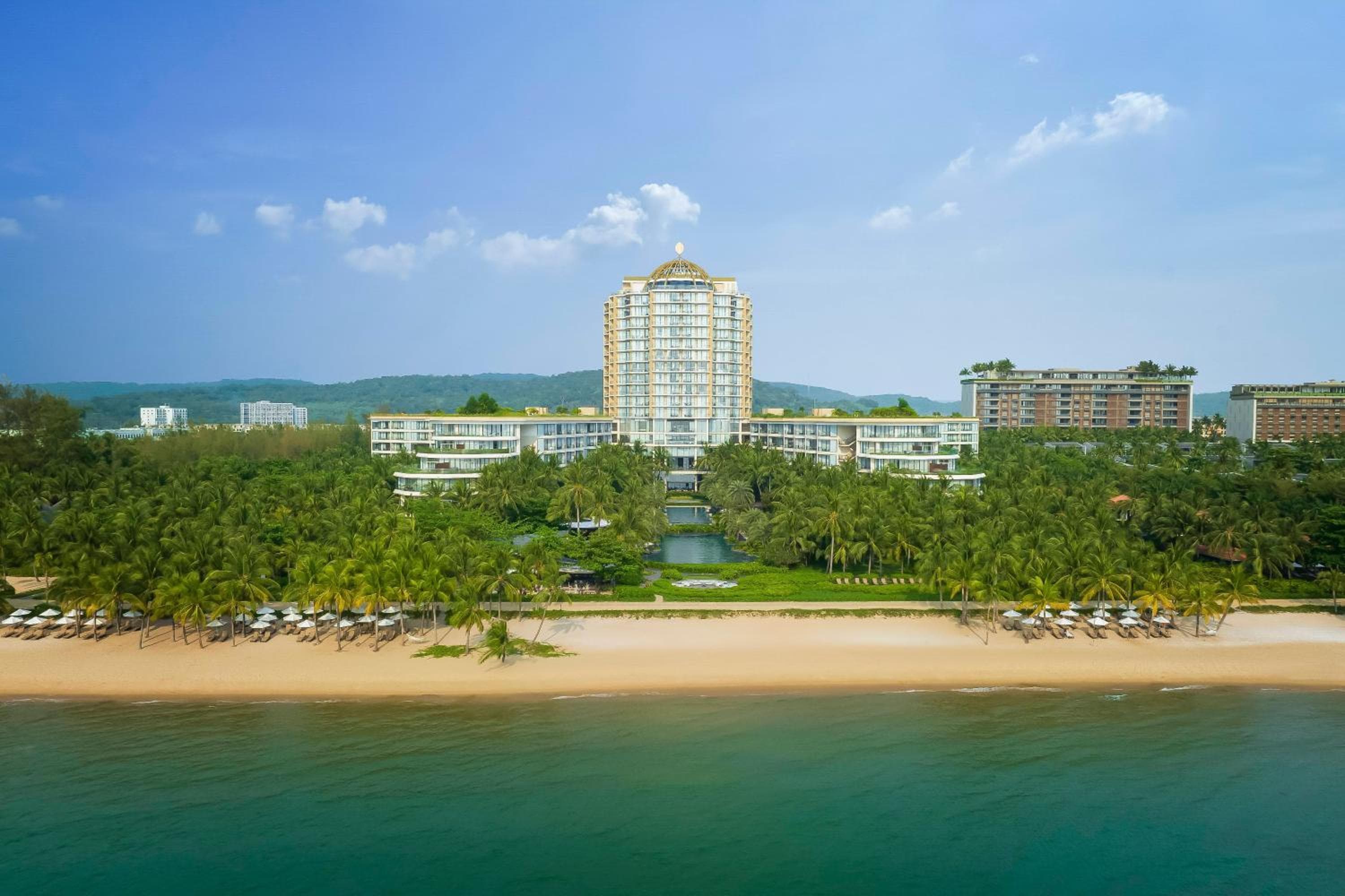intercontinental phu quoc long beach resort