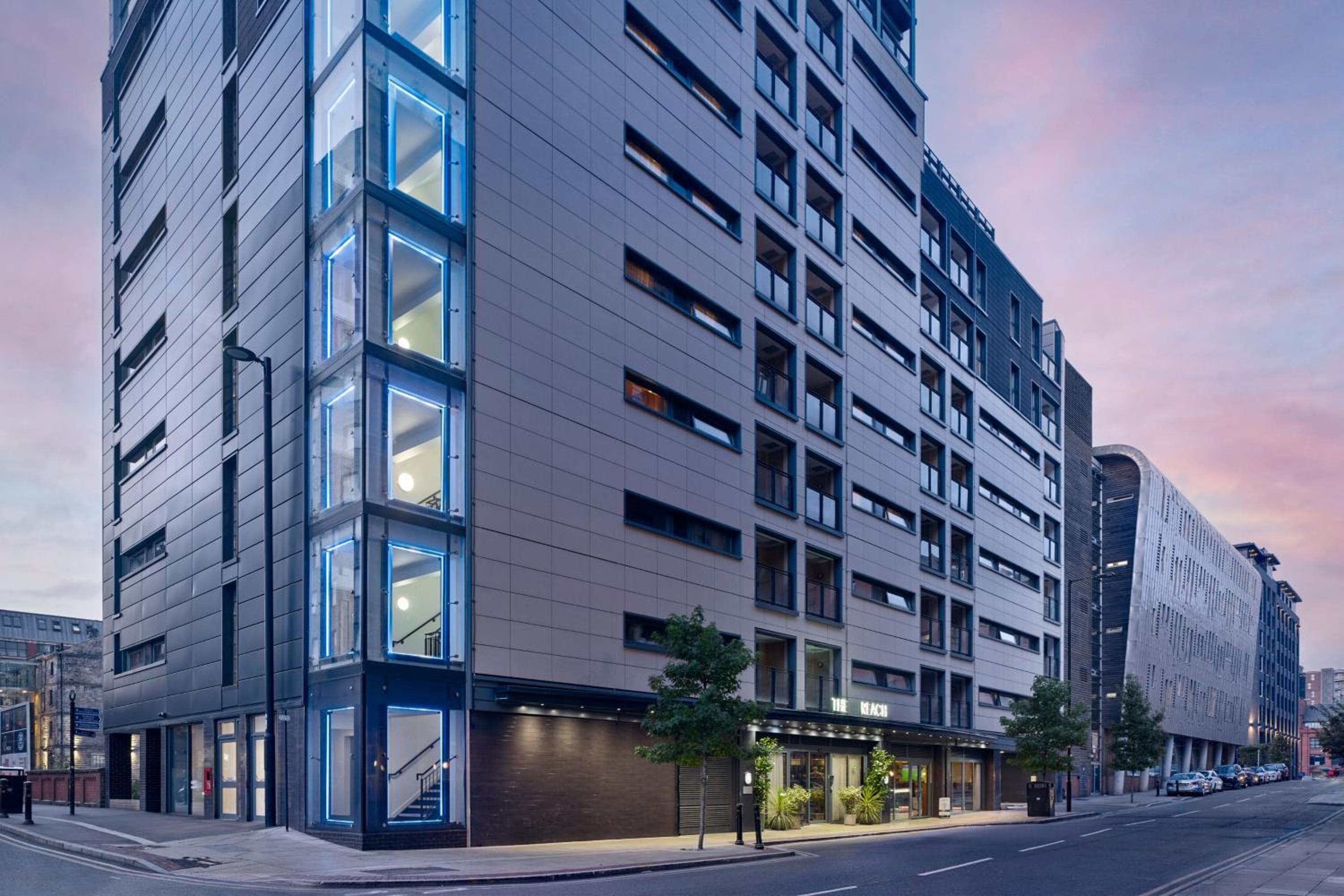 the reach at piccadilly, a tribute portfolio hotel