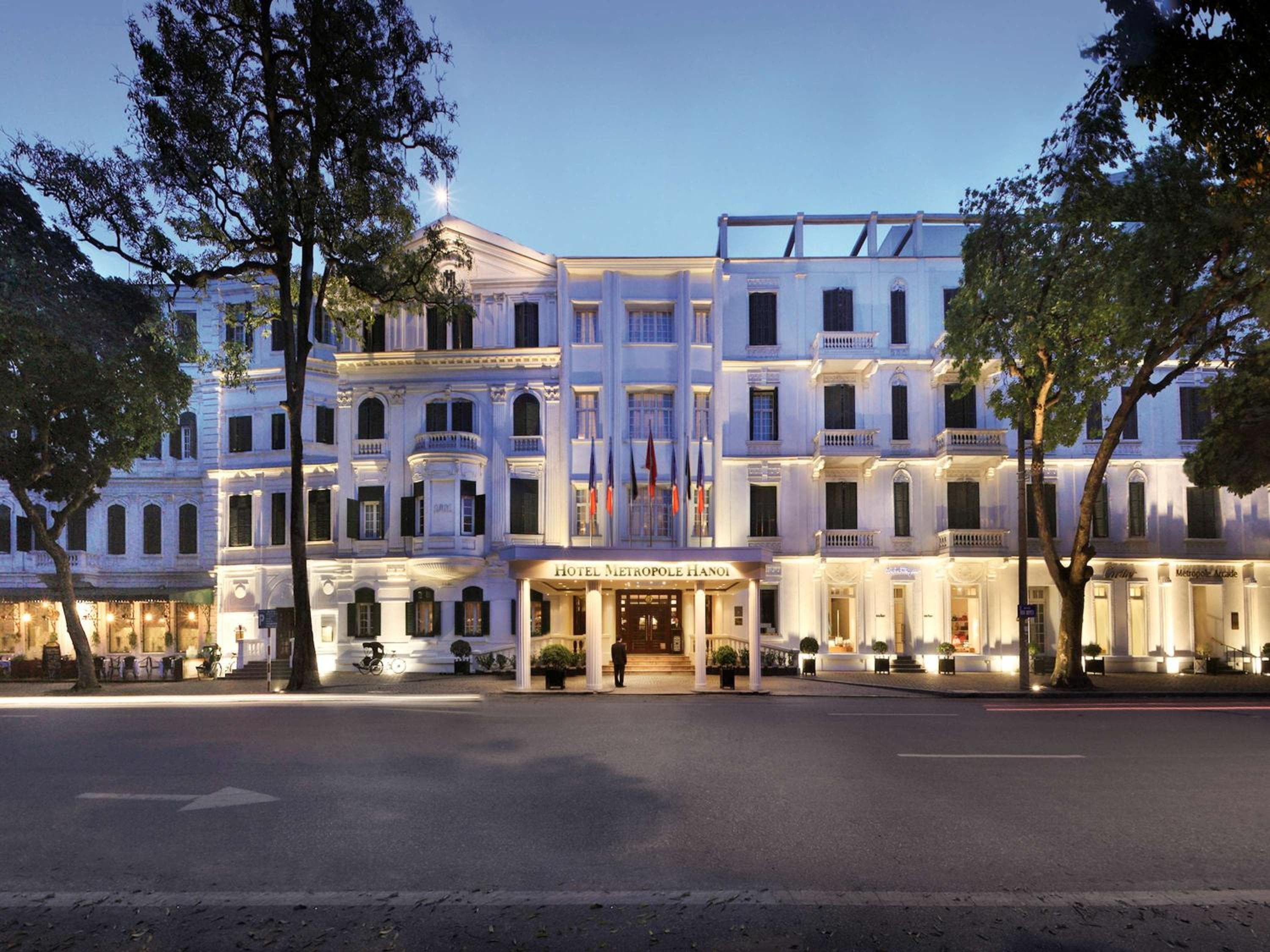 sofitel legend metropole