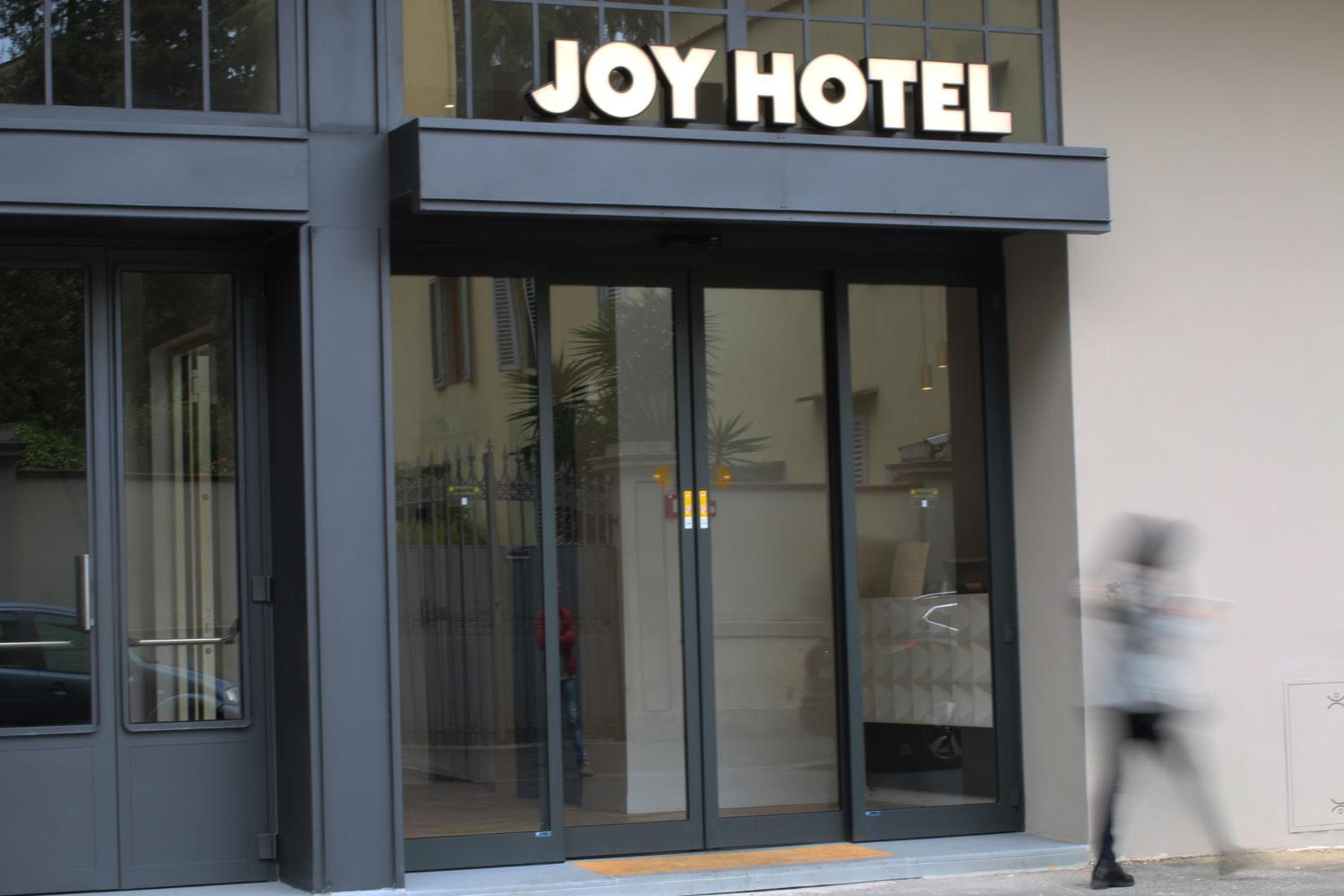 c-hotels joy