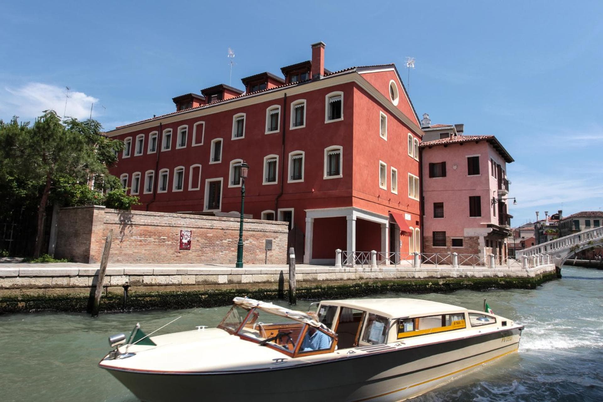 hotel moresco