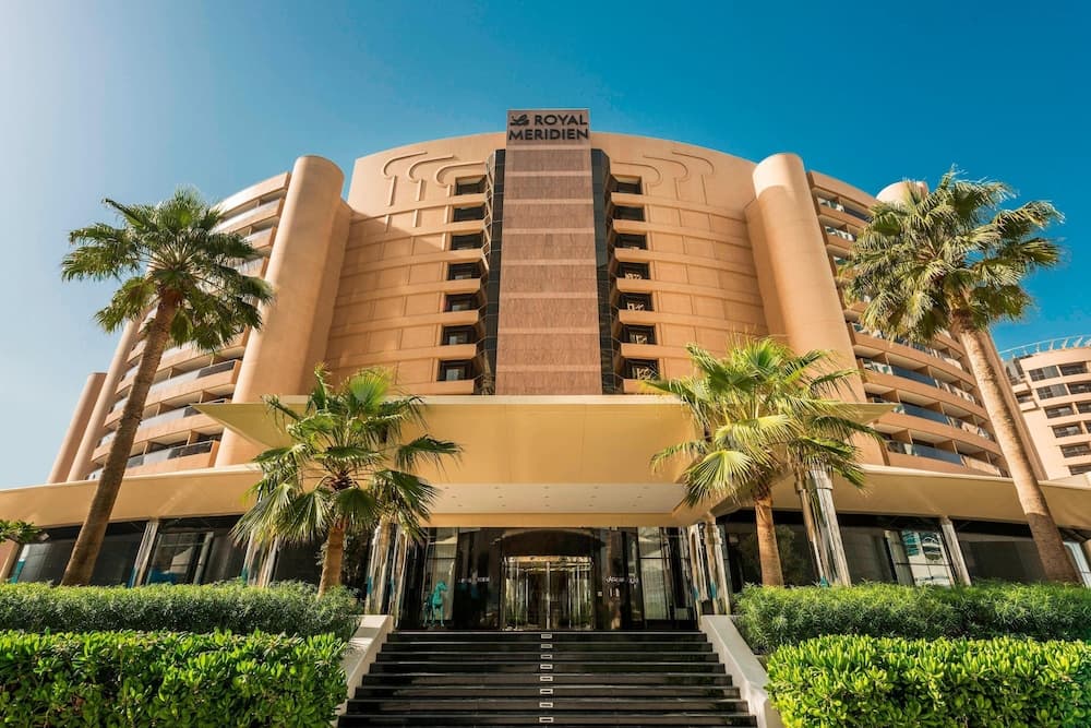 le royal meridien beach resort and spa