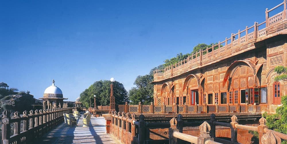 welcomheritage bal samand lake palace